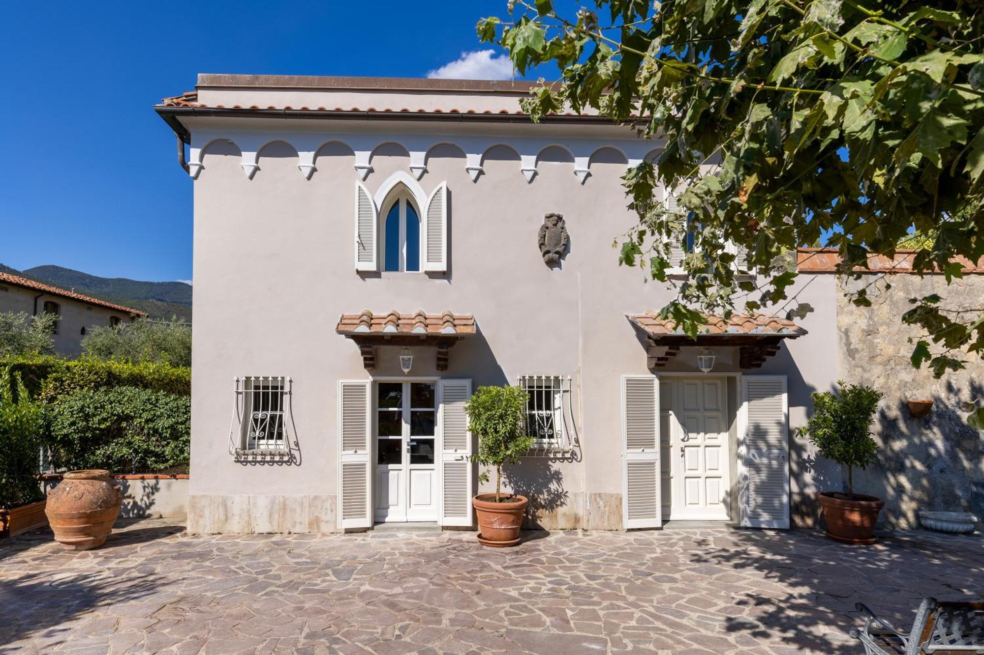 Ninfeo Dell' Arancera Calci Exterior foto